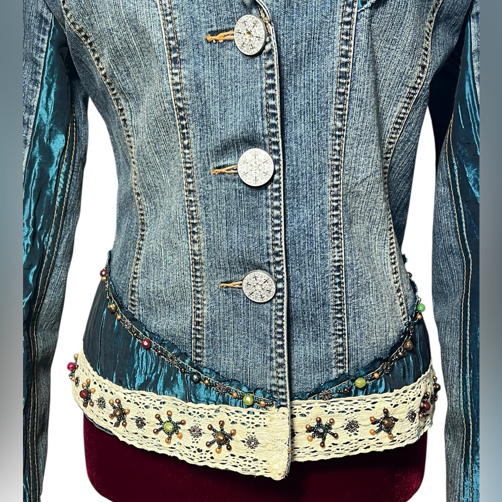 Y2K Cache Embellished Denim Jacket Sz 6 Beaded Lace Glam Boho Fairy Gypsy Boho - Picture 3 of 16